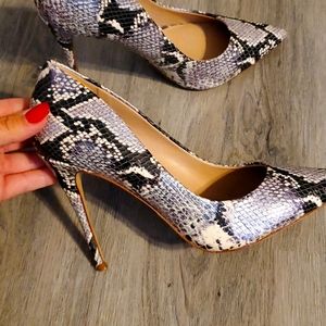 Aldo "Stessy" 4 inch Stiletto Heels Size 8 (38)